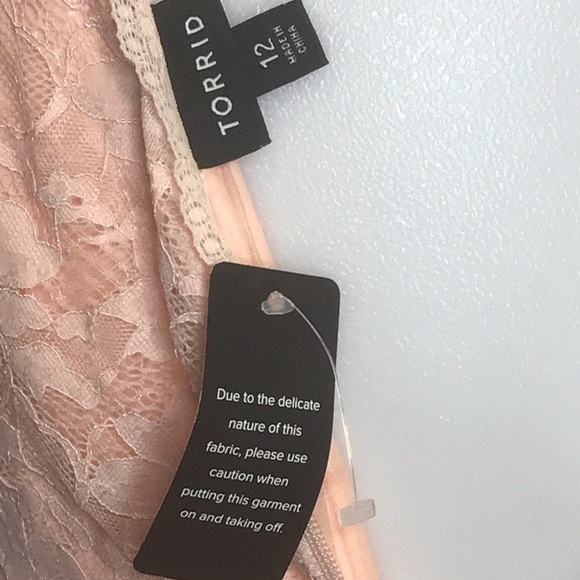 TORRID V Neck Sequence Lace Lined Midi Dress - Picture 11 of 13